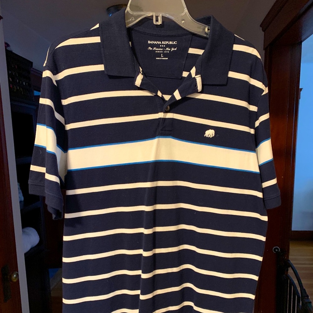 Banana Republic polo shirt Size Large